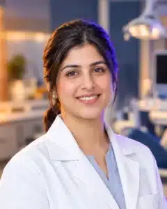 Dentist at the dental clinic Scalerox manages